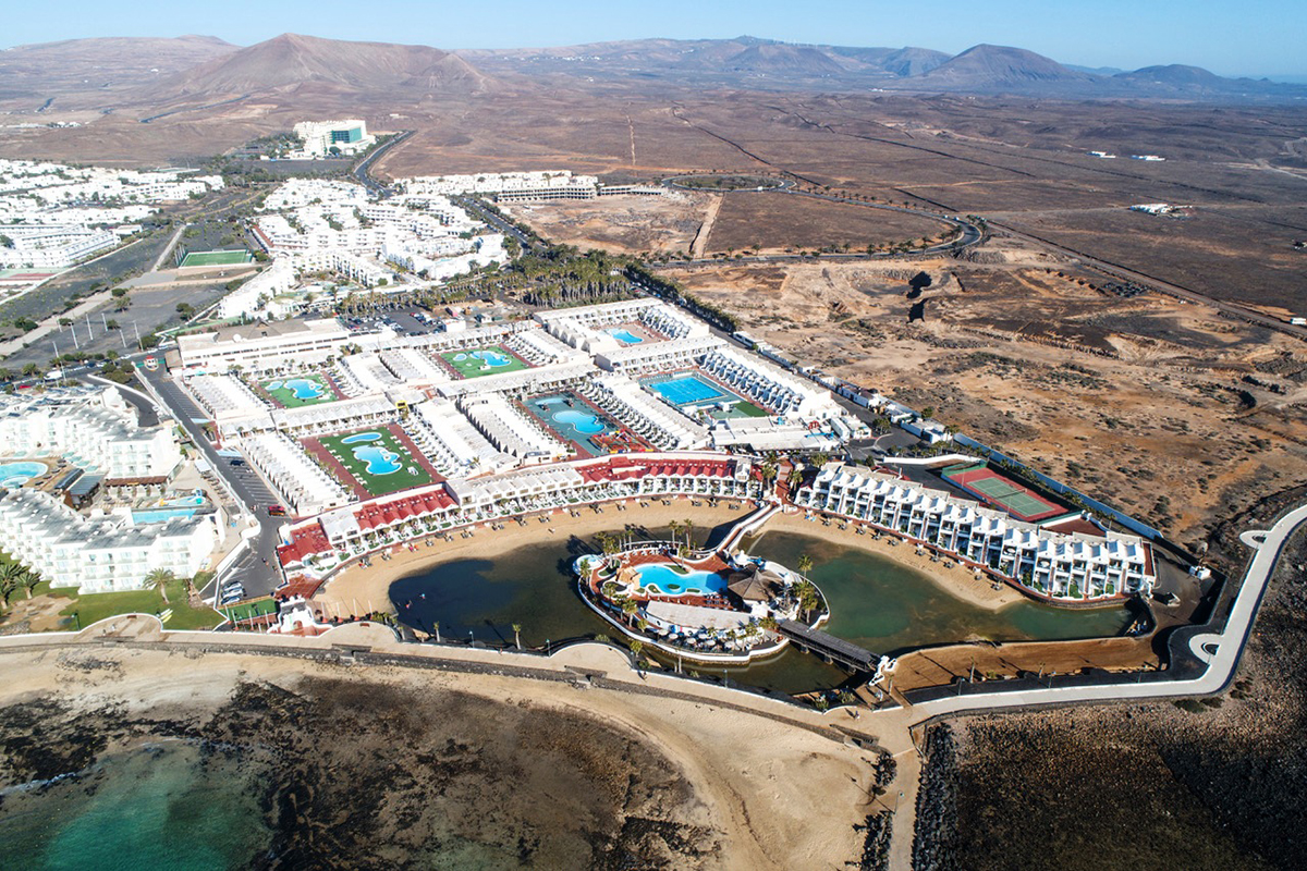 El entreno definitivo para triatletas en Lanzarote - Tri week Camp Lanzarote - Sands Beach Resort